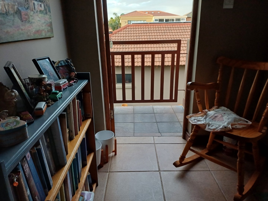 3 Bedroom Property for Sale in Langenhovenpark Free State